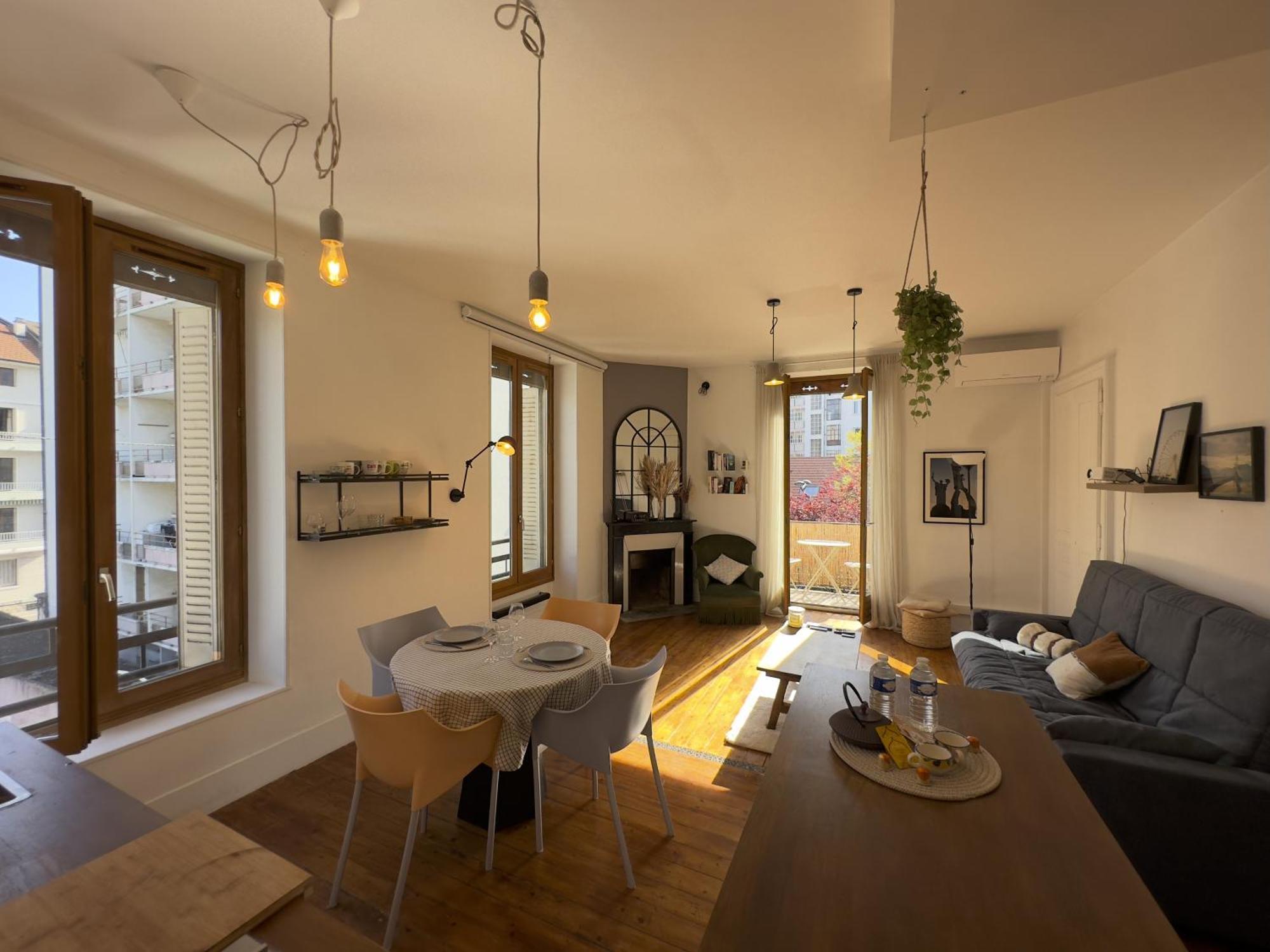 Duplex Loft - Central & Home Cinema Анси Экстерьер фото